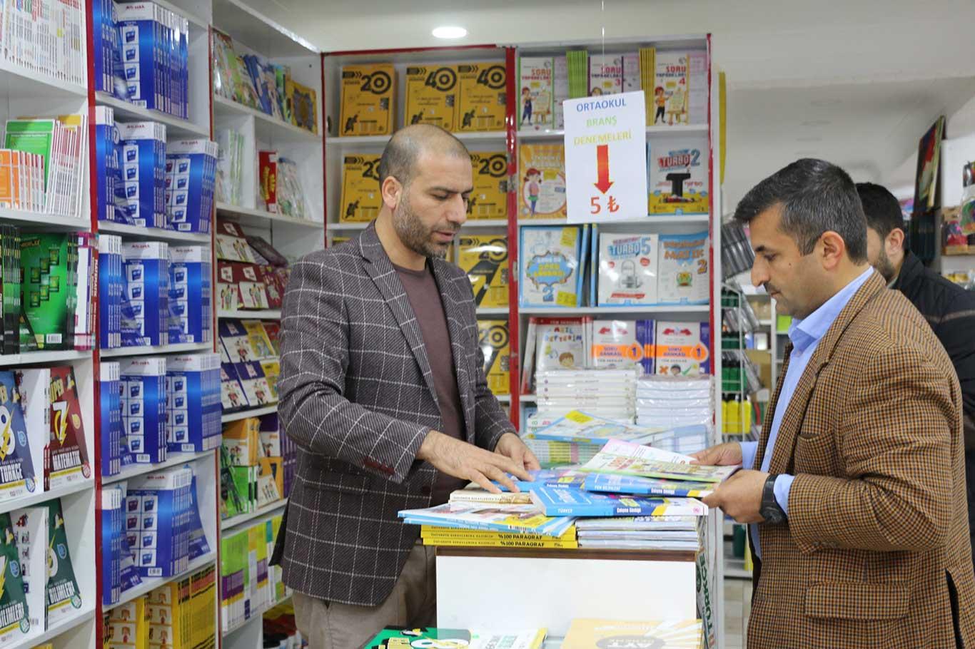Şanlıurfa'da kırtasiye satışları düşerken kitap satışları yükseldi